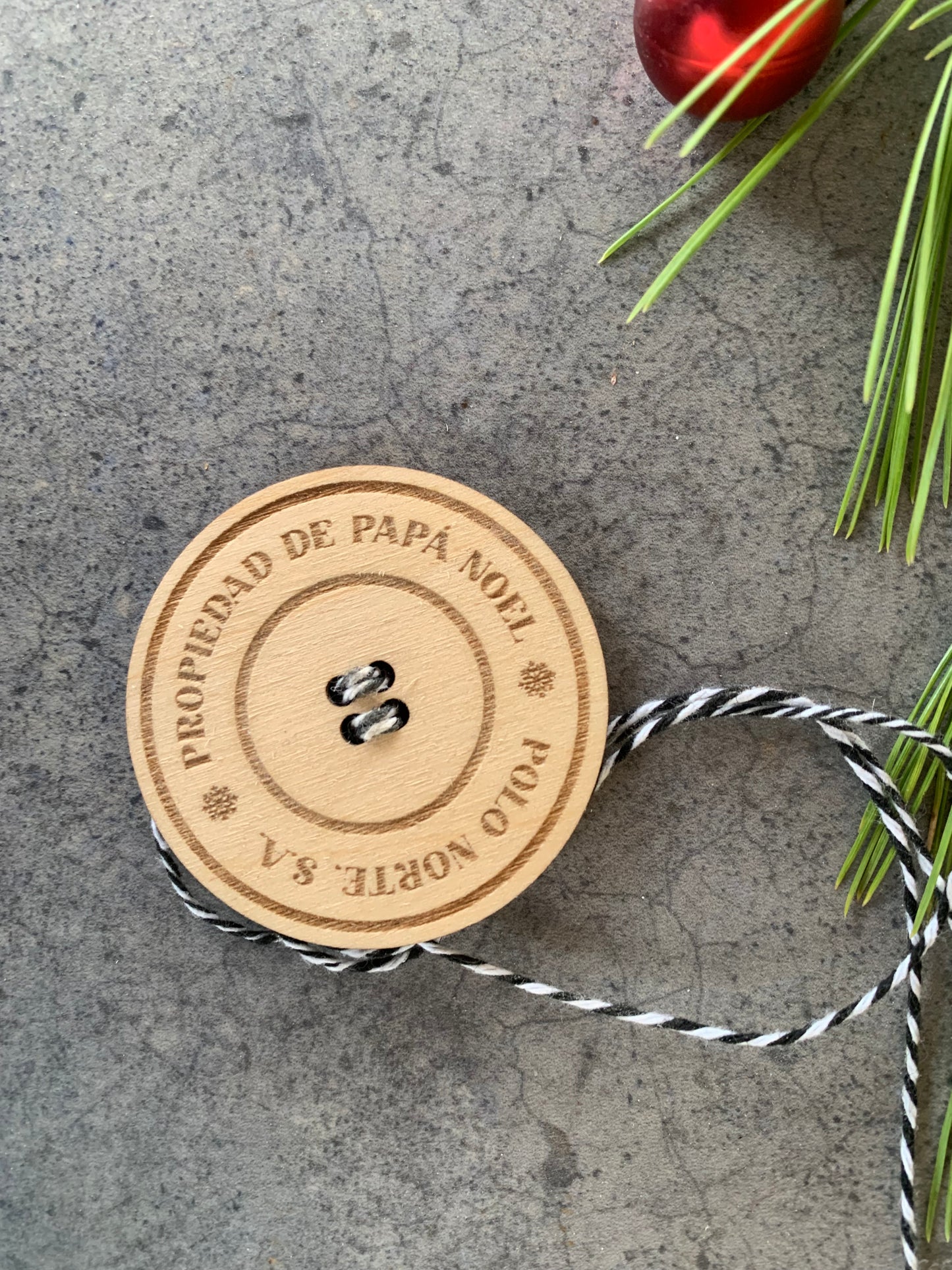 Botón perdido de Papá Noel – Adorno navideño con carta personalizada