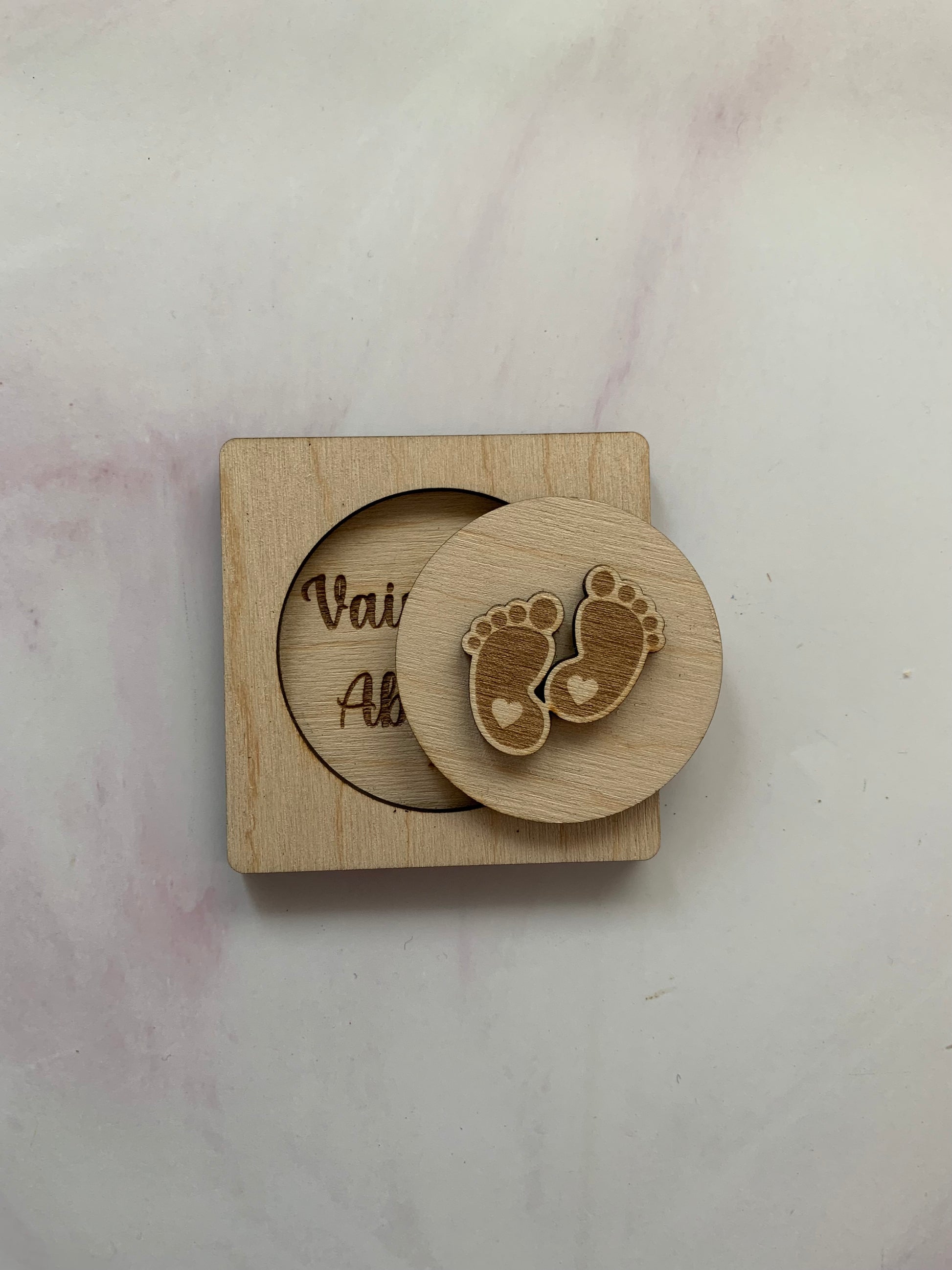 Propuesta romántica de madera artesanal en distintos estilos