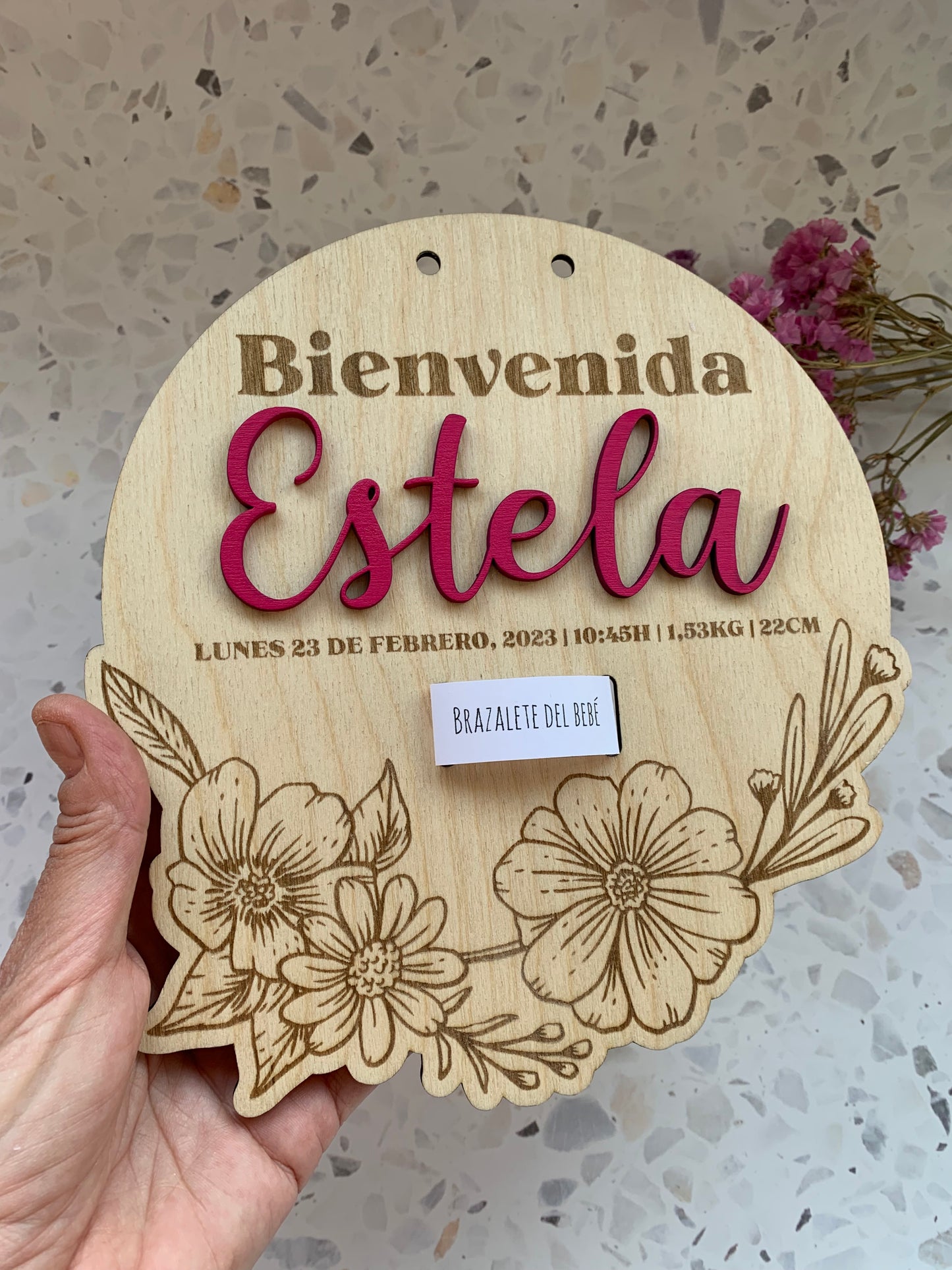 Recuerdo nacimiento bebé hecho a mano Marnechi Studio