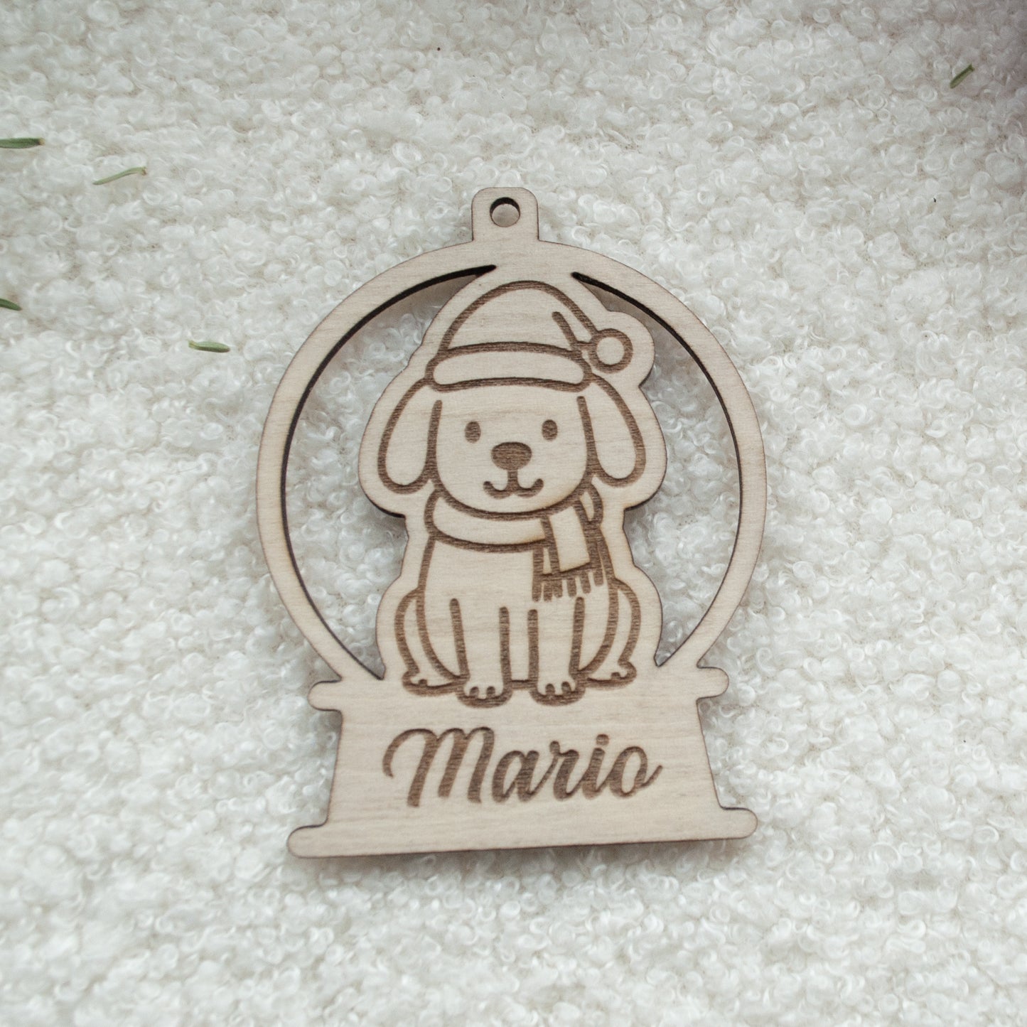 Adorno navideño para mascotas personalizado – Bola de madera