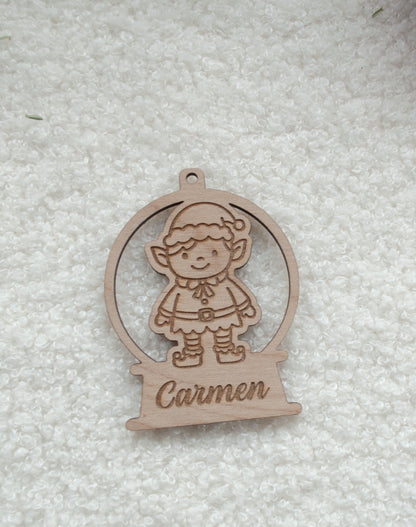 Bola de nieve navideña personalizada con diseño de elfo