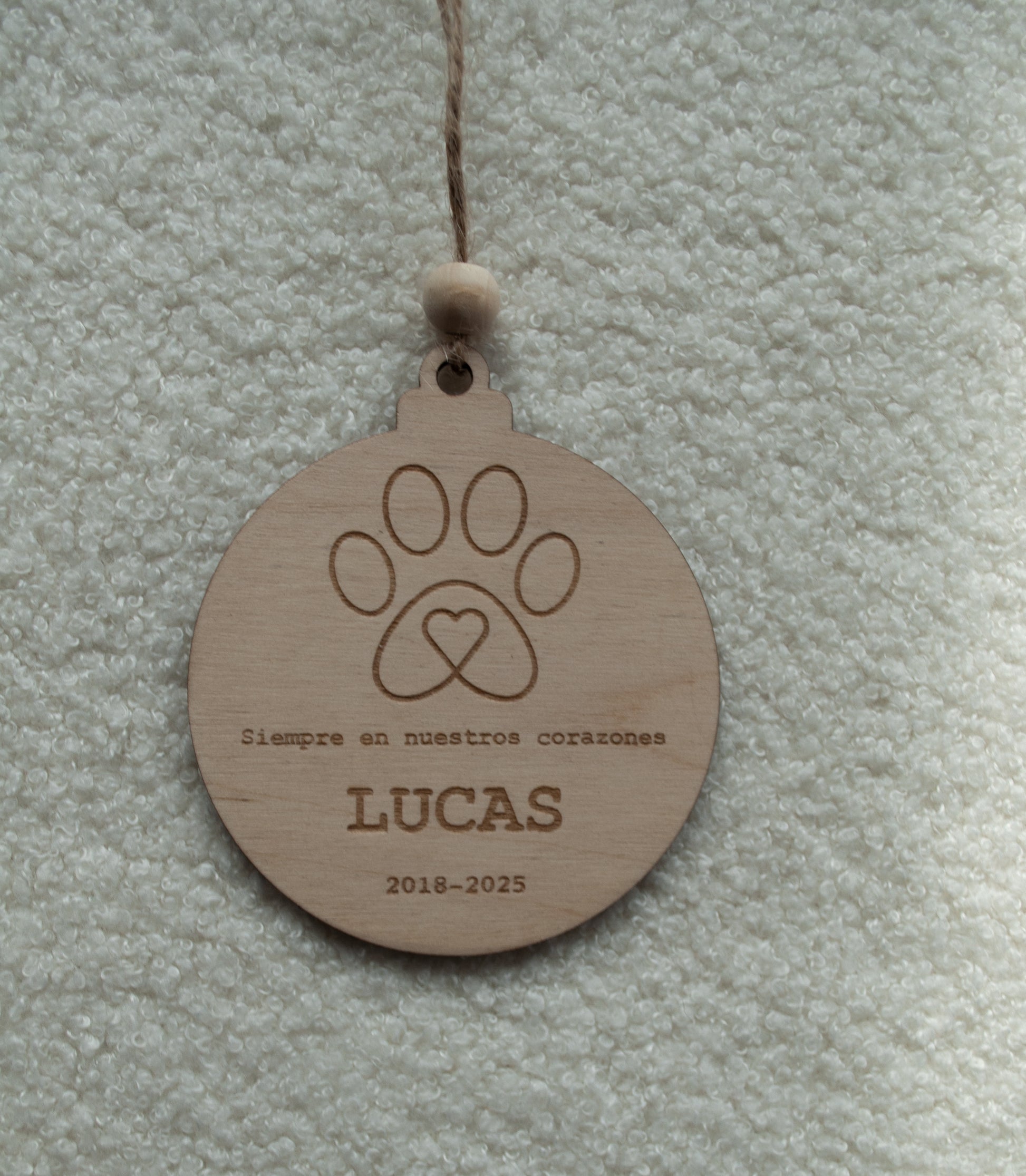 Adorno navideño mascot