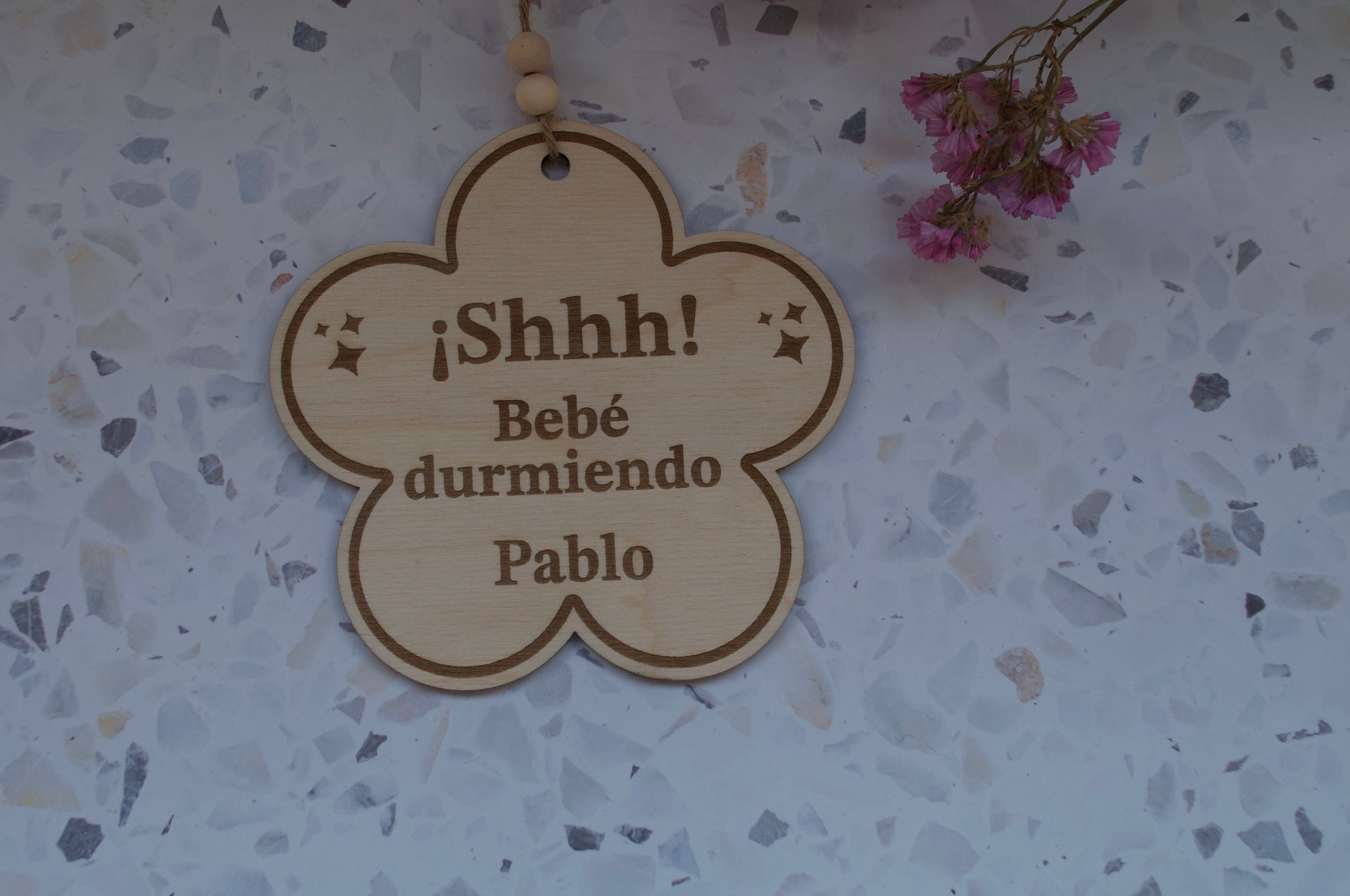 Cartel de madera “Bebé durmiendo” con opción de nombre