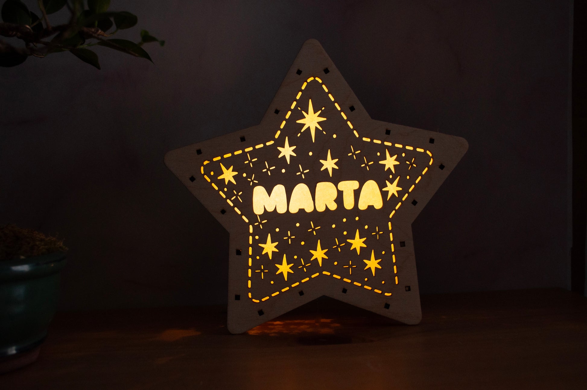 Lámpara decorativa de madera hecha a mano Marnechi Studio