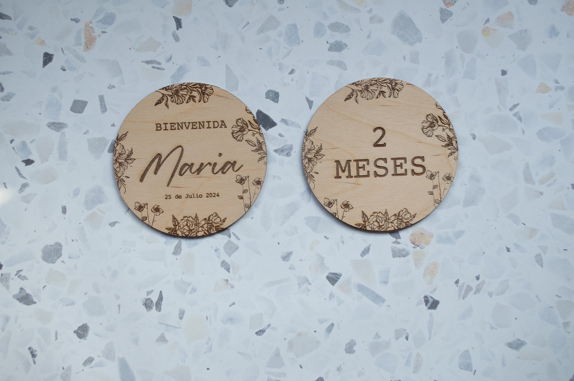 Pack cumplemeses bebé artesanal en madera