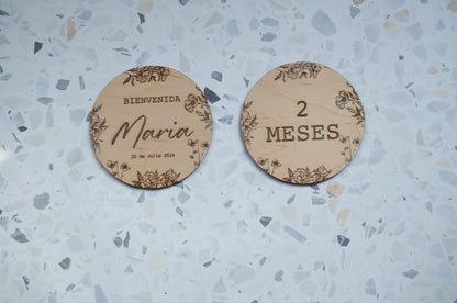 Pack cumplemeses bebé artesanal en madera