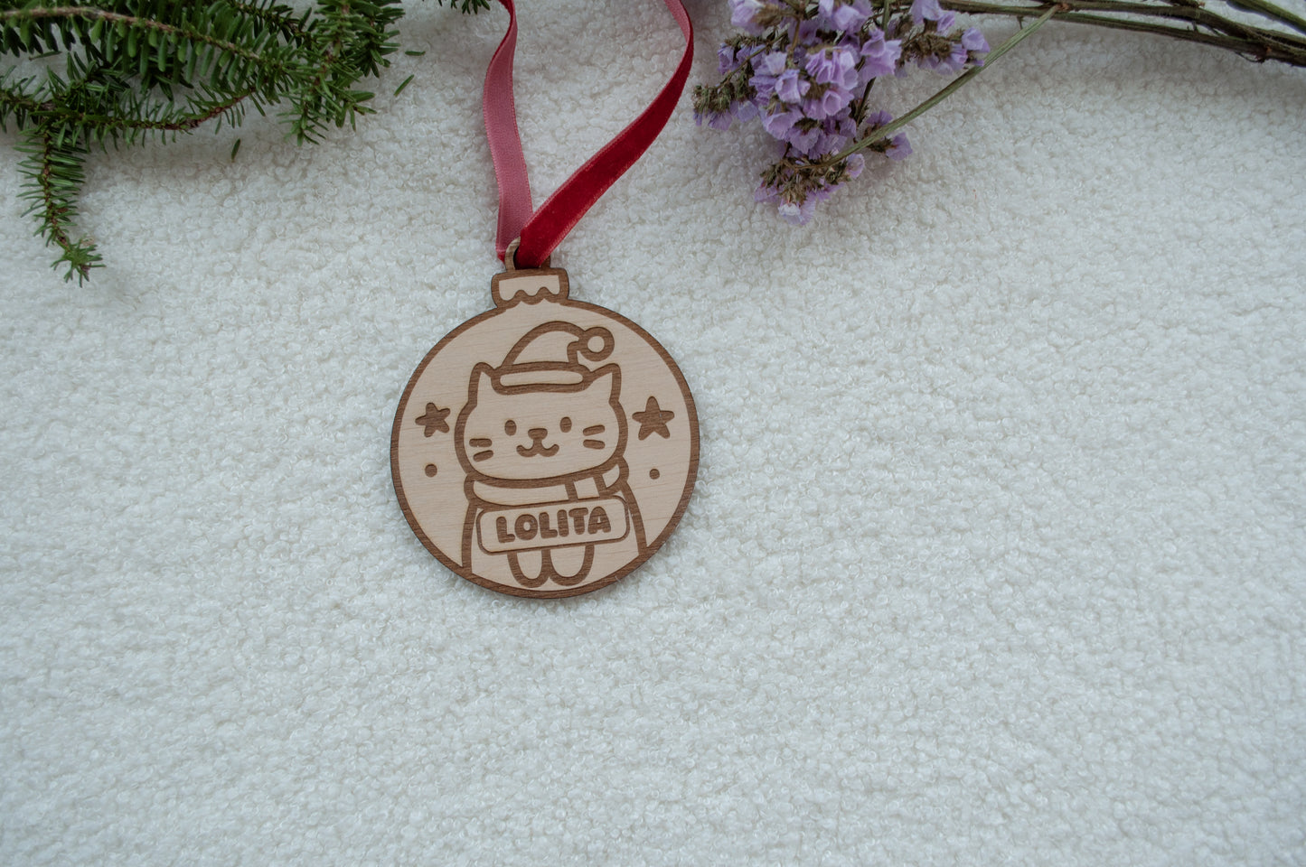 Adorno navideño para mascotas personalizado – Bola de madera