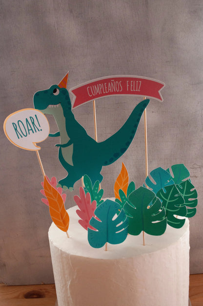 Decoración para tarta estilo dinosaurio con toppers variados