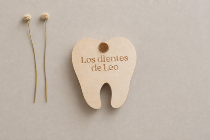 Caja para dientes de leche personalizada en madera