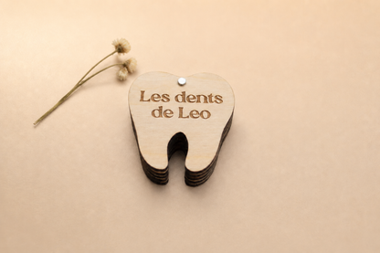 Caja para dientes de leche personalizada en madera