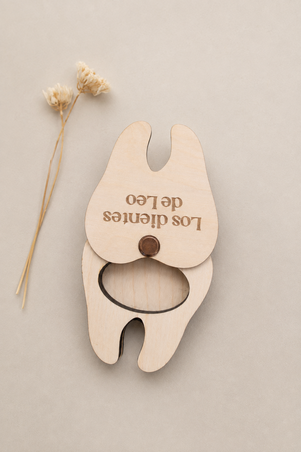 Caja para dientes de leche personalizada en madera