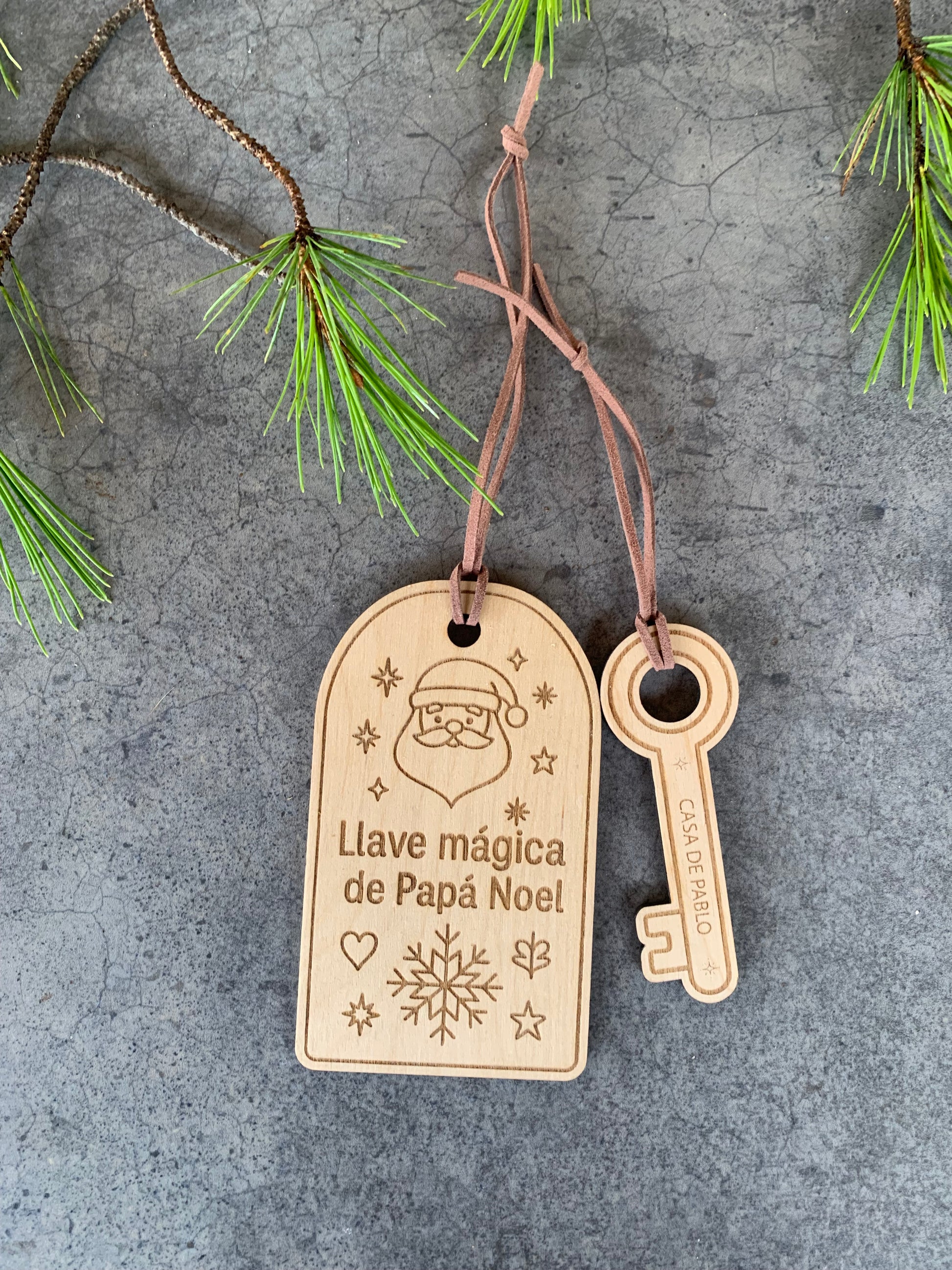 Llave de Santa Claus para hogares sin chimenea - Regalo navideño tradicional en madera