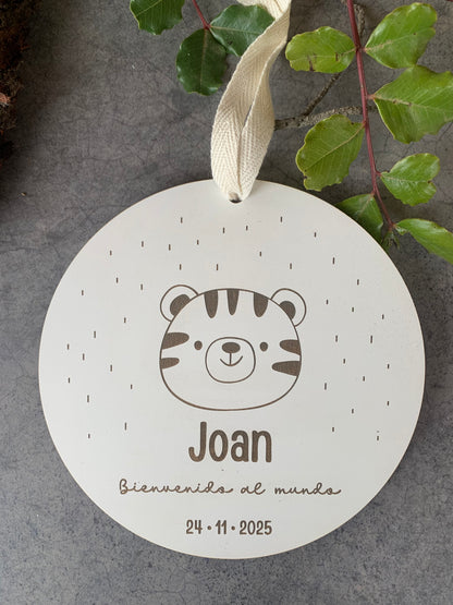 Placa de nacimiento bebé personalizada madera blanca - Decoración habitación infantil artesanal